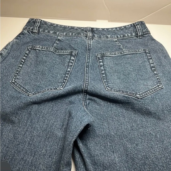 Pendleton Flower& Beaded Pockets Tapered Fit Size 4 Jeans Straight Leg - Picture 2 of 4